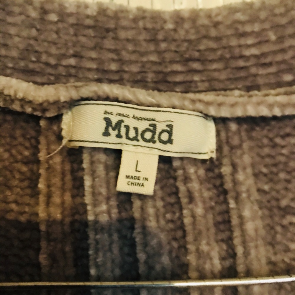 Sweater - Picture 2 of 3